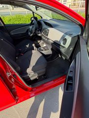 Toyota Yaris 2016-thumb-18