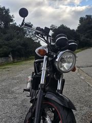 Honda VTR 250 2009-thumb-1
