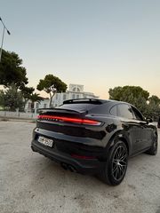 Porsche Cayenne 2025 Coupe E-HYBRID Panorama
