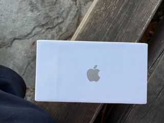 Air pods pro (3rd generation)-thumb-2