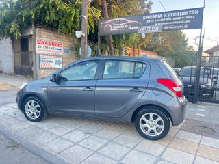 Hyundai i 20 2012-thumb-2