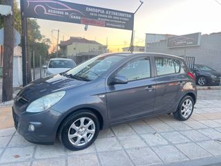 Hyundai i 20 2012-thumb-3