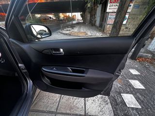 Hyundai i 20 2012-thumb-11