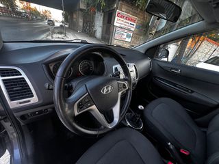 Hyundai i 20 2012-thumb-18