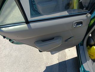 Toyota Corolla 2000 VVTI 16V 1400CC-thumb-9