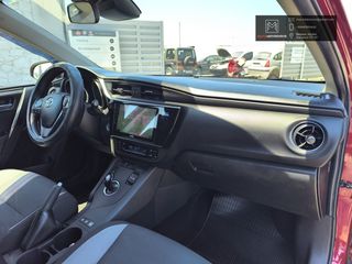 Toyota Auris 2018 HYBRID – ΑΥΤΟΜΑΤΟ – ΠΛΟΥΣΙΟΣ ΕΞΟΠΛΙΣΜΟΣ-thumb-9
