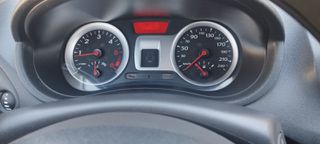 Renault Clio 2010 DIESEL 1.5 DCI-thumb-5