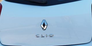 Renault Clio 2010 DIESEL 1.5 DCI-thumb-17