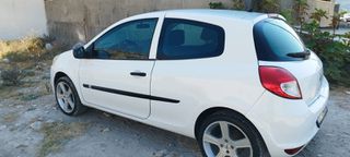 Renault Clio 2010 DIESEL 1.5 DCI-thumb-25