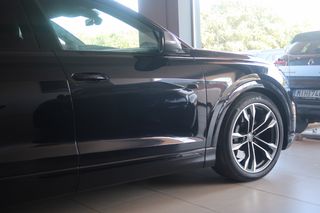 Audi SQ8 2020-thumb-3