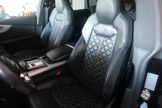 Audi SQ8 2020-thumb-22