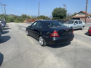 Mercedes-Benz C 200 2002-thumb-5