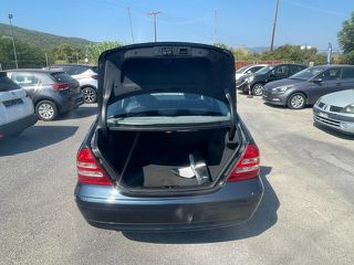 Mercedes-Benz C 200 2002-thumb-8