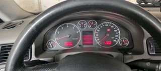 Audi A6 2003 quattro-thumb-5