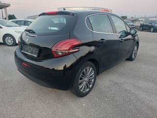 Peugeot 208 2016-thumb-4