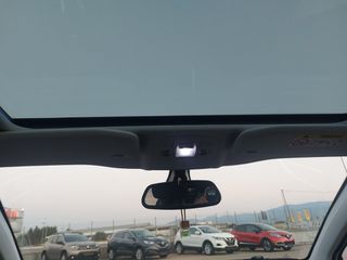 Peugeot 208 2016-thumb-12
