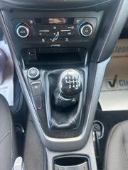 Ford Focus 2017 Business-thumb-4