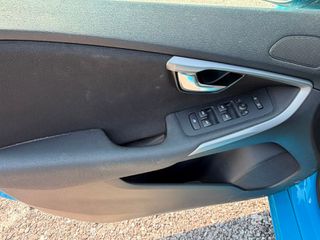 Volvo V40 2016 T2 GEARTRONIC-thumb-35