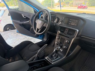 Volvo V40 2016 T2 GEARTRONIC-thumb-16