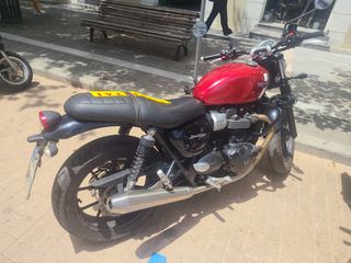 Triumph Street Twin 2018-thumb-2