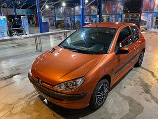 Peugeot 206 2000 1.100 cc !!