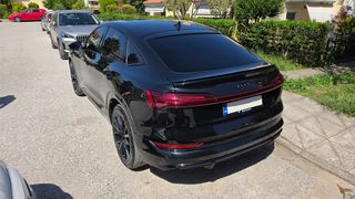 Audi Q8 e-tron 2022 Sportback 55 S-line-thumb-5