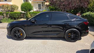 Audi Q8 e-tron 2022 Sportback 55 S-line-thumb-6