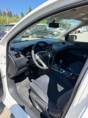 Nissan Pulsar 2016-thumb-4