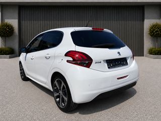 Peugeot 208 2017 ~1.2 e-THP 110HP-Πλοηγός-Πιλότος-Δέρμα-Κάμερα-Γυάλινη Οροφή~-thumb-4