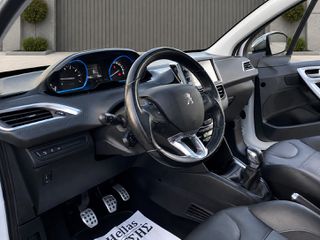 Peugeot 208 2017 ~1.2 e-THP 110HP-Πλοηγός-Πιλότος-Δέρμα-Κάμερα-Γυάλινη Οροφή~-thumb-11