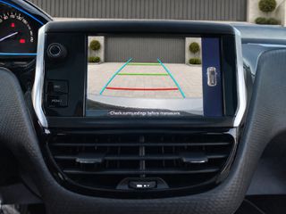 Peugeot 208 2017 ~1.2 e-THP 110HP-Πλοηγός-Πιλότος-Δέρμα-Κάμερα-Γυάλινη Οροφή~-thumb-15