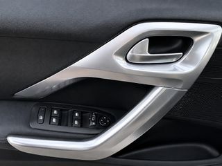 Peugeot 208 2017 ~1.2 e-THP 110HP-Πλοηγός-Πιλότος-Δέρμα-Κάμερα-Γυάλινη Οροφή~-thumb-22