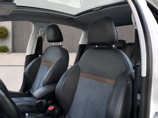 Peugeot 208 2017 ~1.2 e-THP 110HP-Πλοηγός-Πιλότος-Δέρμα-Κάμερα-Γυάλινη Οροφή~-thumb-24