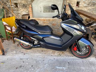 Kymco Xciting 300i 2009-thumb-2