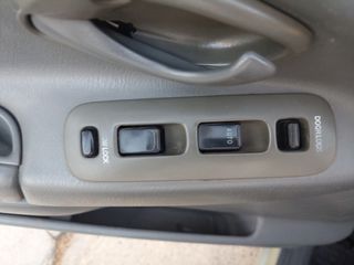 Suzuki Grand Vitara 1999 1.6 3D 4X4 ΒΕΝΖΙΝΗ-thumb-20