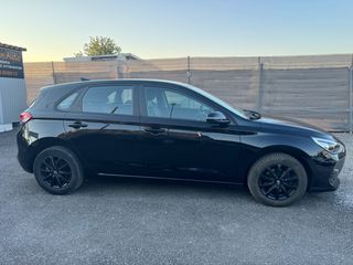 Hyundai i 30 2019 1400cc 100ps CAMERA! Navigation! Full bookservise!-thumb-2