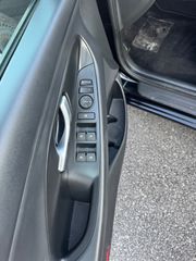 Hyundai i 30 2019 1400cc 100ps CAMERA! Navigation! Full bookservise!-thumb-9