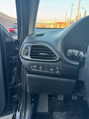 Hyundai i 30 2019 1400cc 100ps CAMERA! Navigation! Full bookservise!-thumb-11