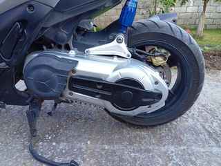 Gilera Nexus 500 2006-thumb-2