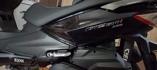 Sym GTS 300 2014-thumb-12