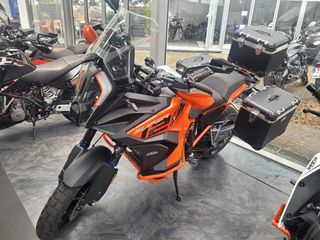 KTM 1290 Super Adventure 2024
