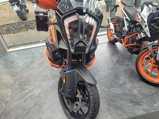 KTM 1290 Super Adventure 2024-thumb-3