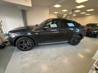 Mercedes-Benz GLC 300 2020 COUPE AMG LINE-thumb-3