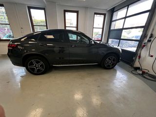 Mercedes-Benz GLC 300 2020 COUPE AMG LINE-thumb-4