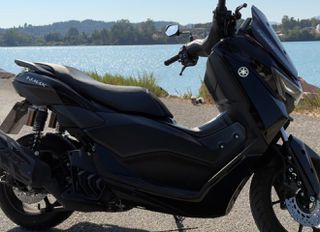 Yamaha NMAX 155 2026 Tech max-thumb-1