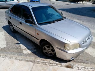 Hyundai Accent 2000