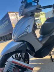 Piaggio Beverly 300 2016 BEVERLY 300S