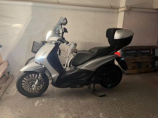 Piaggio Beverly 300 2016 BEVERLY 300S-thumb-4