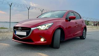 Mazda 2 2017 1.5 Skyactiv-G Revolution-thumb-3