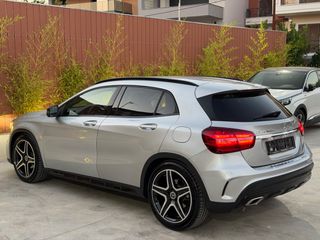 Mercedes-Benz GLA 180 2018 AMG LINE! PREMIUM PACK!-thumb-9